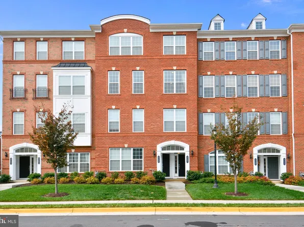 23487 Logans Ridge Ter, Ashburn, VA 20148