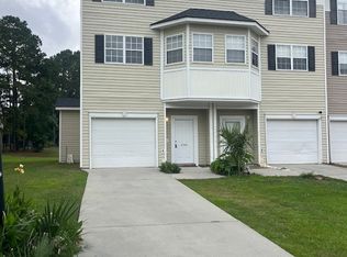 4500 Great Oak Dr, North Charleston, SC 29418