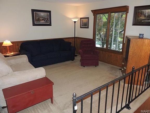3rd image of 4018 90th Ave