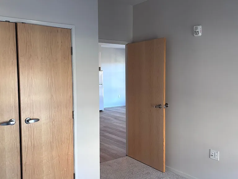 323 Demers Ave — Photo 17