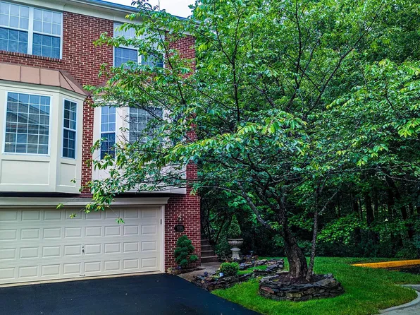 7739 Rachael Whitney Ln, Alexandria, VA 22315