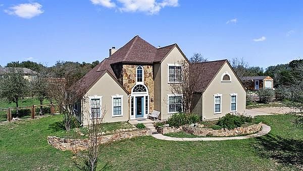 1st image of 193 Stonegate Ct