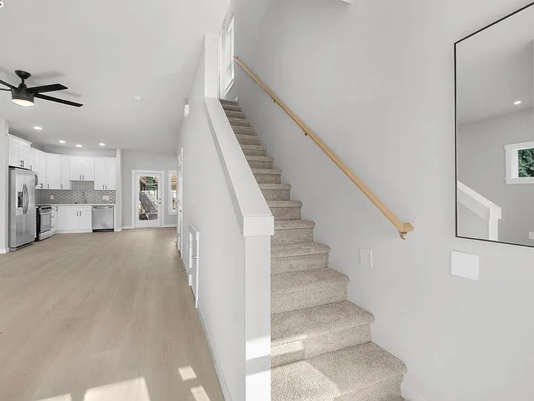 8778 N Newman Ave — Photo 11
