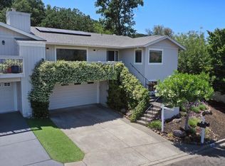 7166 Overlook Dr, Santa Rosa, CA 95409