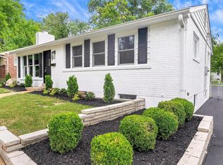 708 Huntwood Ln, Saint Louis, MO