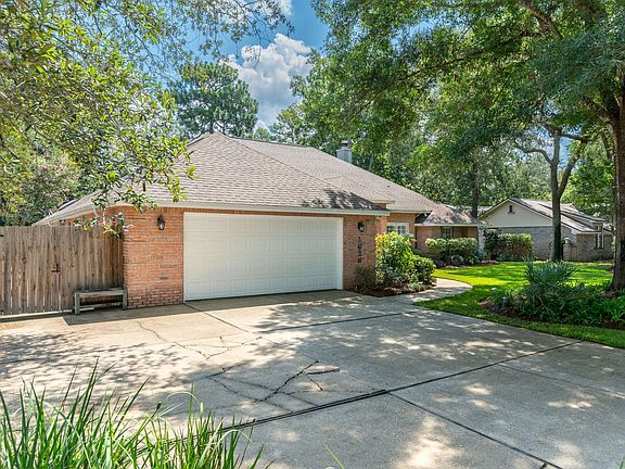 5th image of 1626 Oakmont Cir