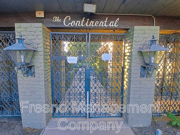 2nd image of 3683 N Fruit Ave APT B