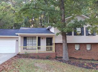 453 Independence Dr, Jonesboro, GA