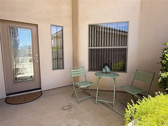 3rd image of 2063 John Wayne Drive