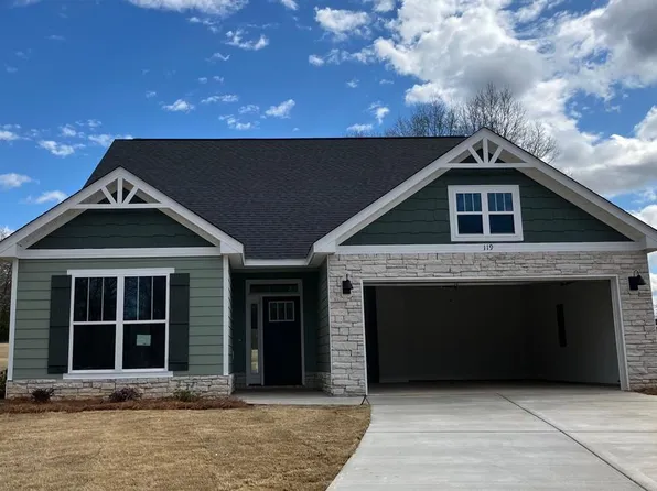 119 Champion Grn, Greenwood, SC 29649
