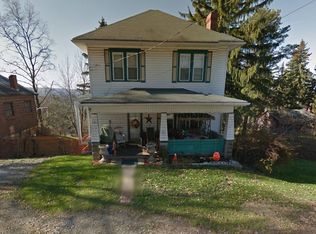 701 Amity Ridge Rd, Amity, PA 15311