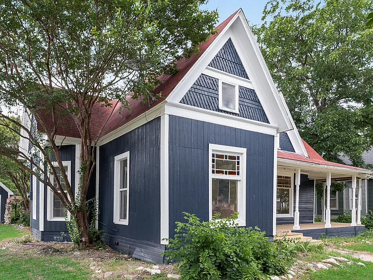 309 Poplar St — Photo 1