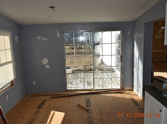 5th image of 227 Country Ln NE