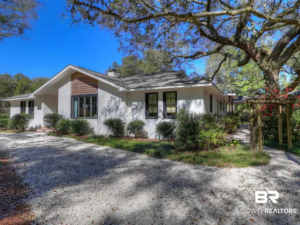 7 Summer Ln, Fairhope, AL 36532