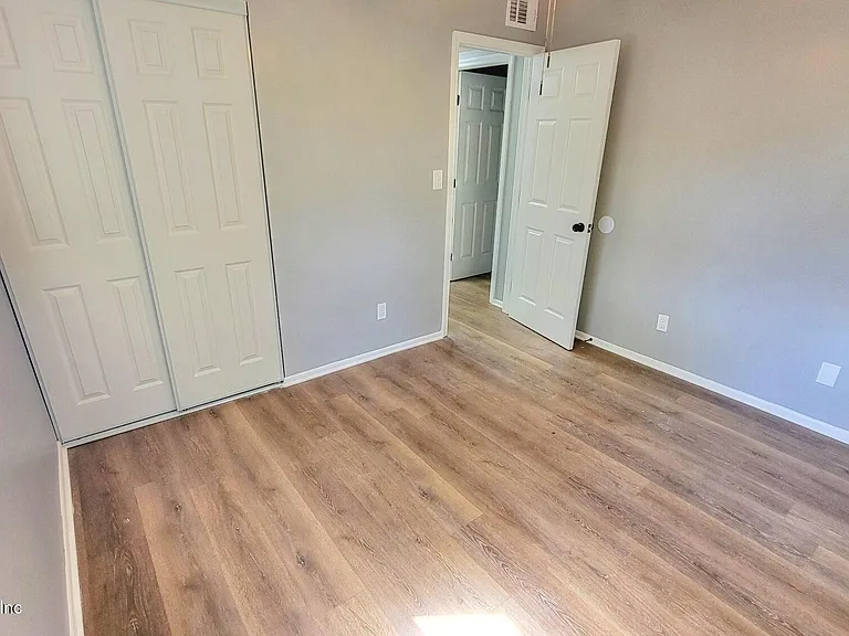 3319 Hunt St — Photo 17