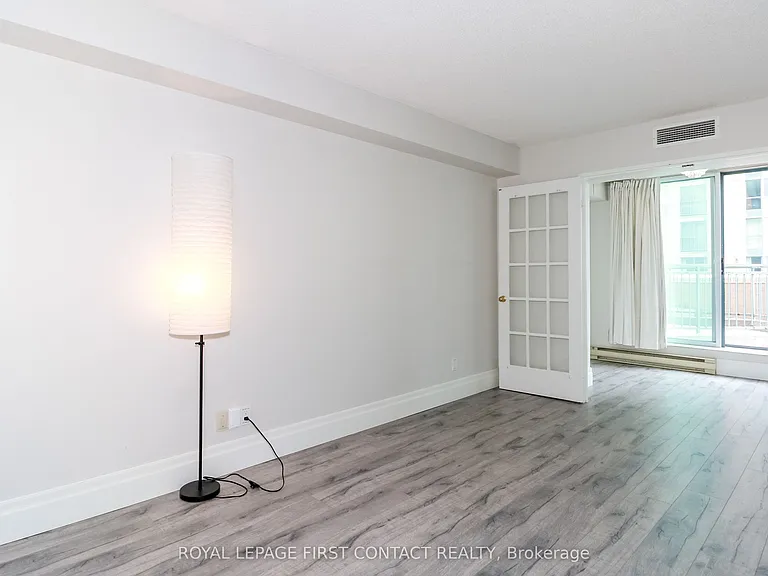 140 Dunlop St E #309 — Photo 13