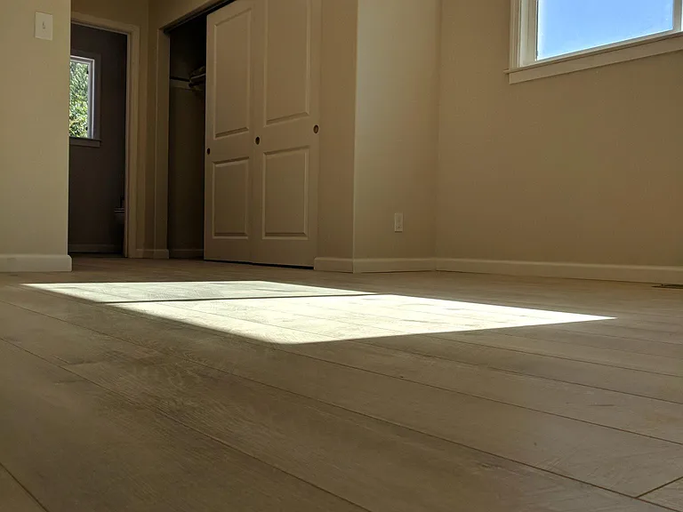 1925 Hackett Ave #1 — Photo 14
