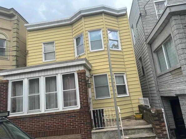 6117 Tyler Pl, West New York, NJ 07093