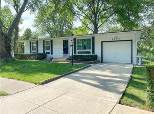 8800 E 92nd St, Kansas City, MO 64138