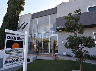 10816 Camarillo St #3, North Hollywood, CA 91602