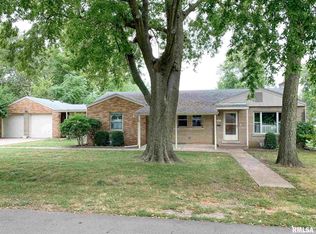 807 W Beech St, Chillicothe, IL 61523
