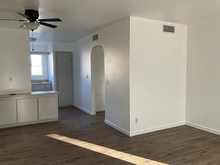 2164 Riviera Blvd #1 — Photo 11