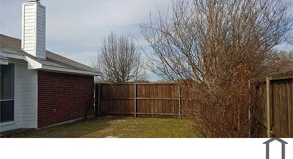 1216 Weaver St — Photo 19
