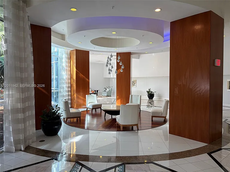 6301 Collins Ave #2203 — Photo 20