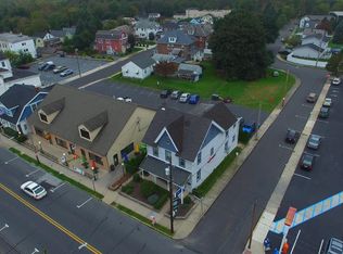 1322 Main St, Hellertown, PA 18055