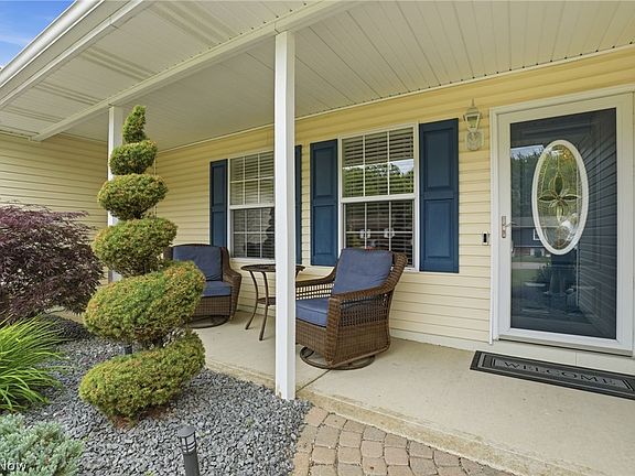 4th image of 4122 Denise Dr