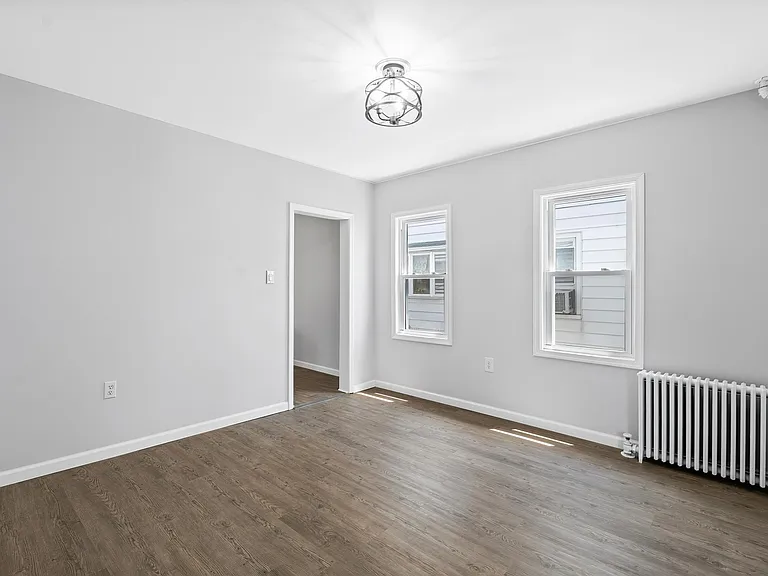 509 Miller St — Photo 6