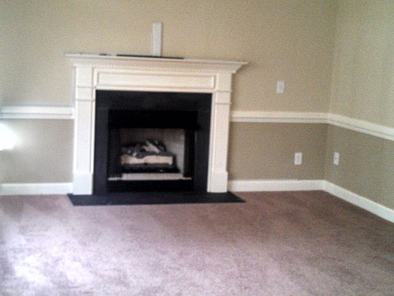 5th image of 1931 Pinemont Cir