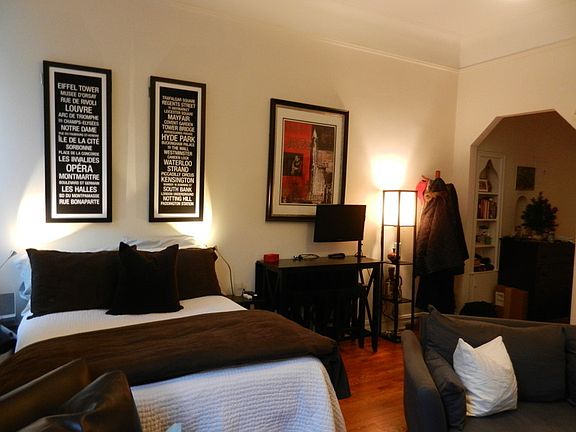 5th image of 23 W 76th St APT 3A