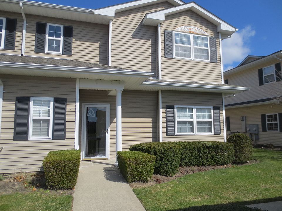 1st image of 1501 Aerie Way
