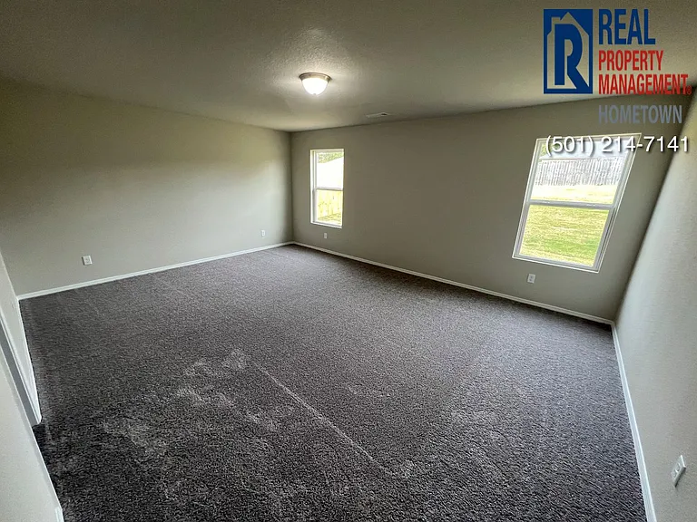1956 Auburn Hills Dr — Photo 12