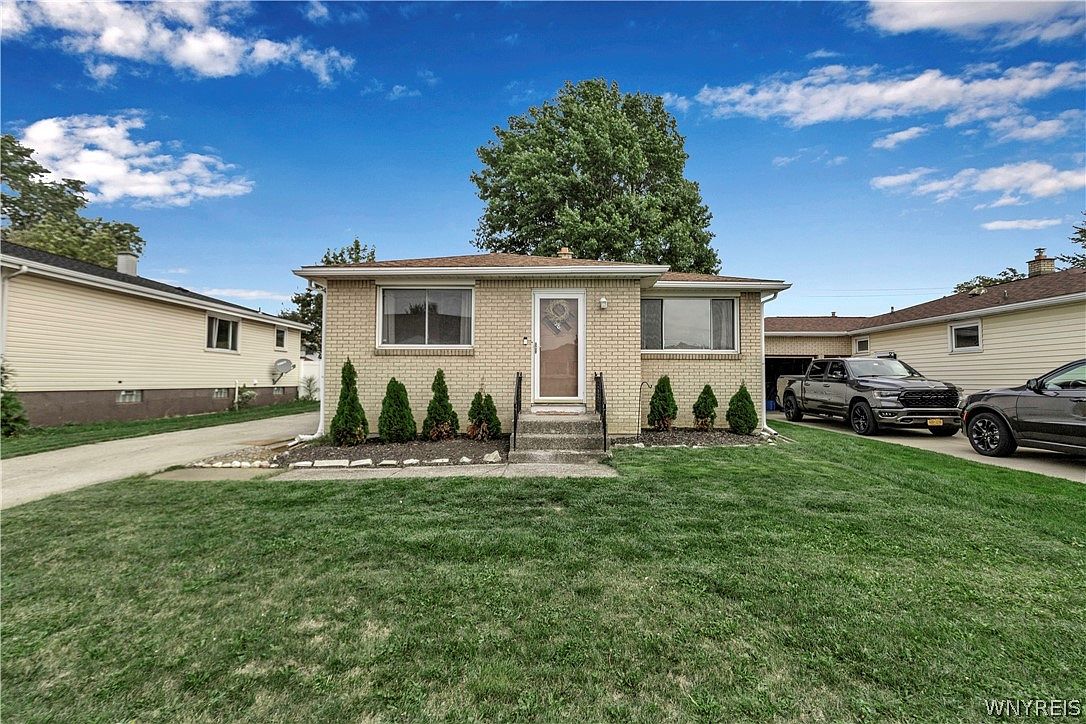 58 Betty Lou Ln, Cheektowaga, NY 14225 | Zillow