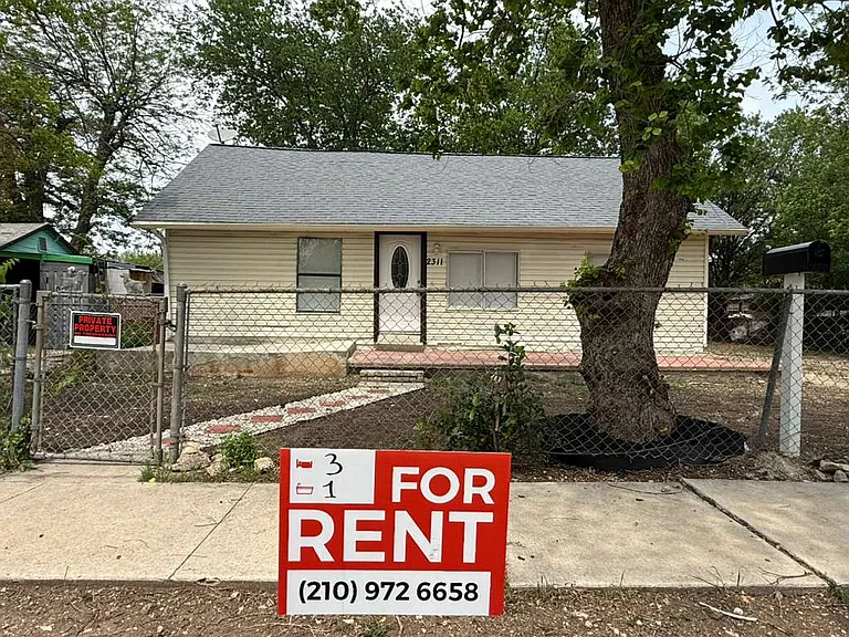 2311 Potosi St — Photo 3