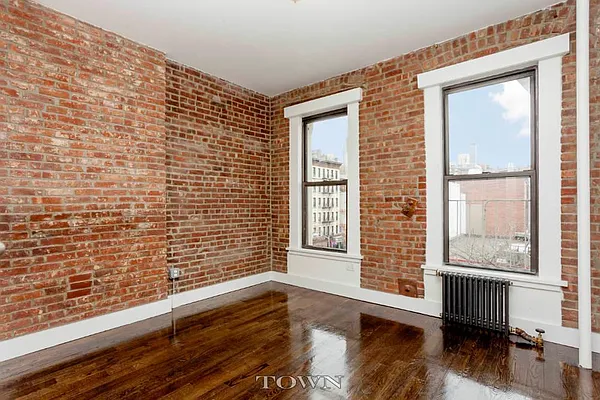 Rented by Town Residential | media 1