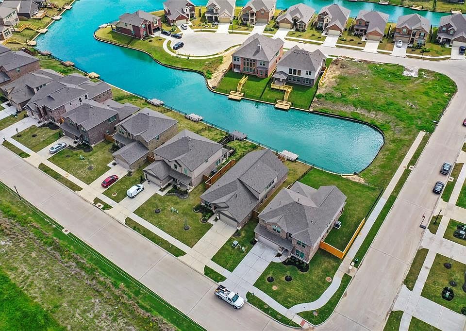 1st image of 3735 Siderno Dr