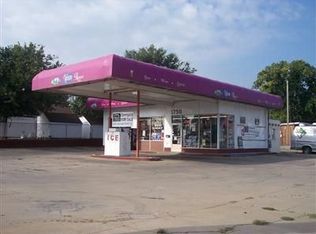 1750 N Washington St, Junction City, KS 66441