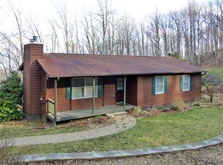 3 Blue Sky Rd, Linden, VA 22642