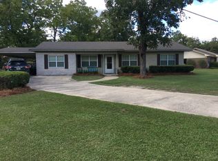 221 Ten Mile Rd, Fitzgerald, GA 31750