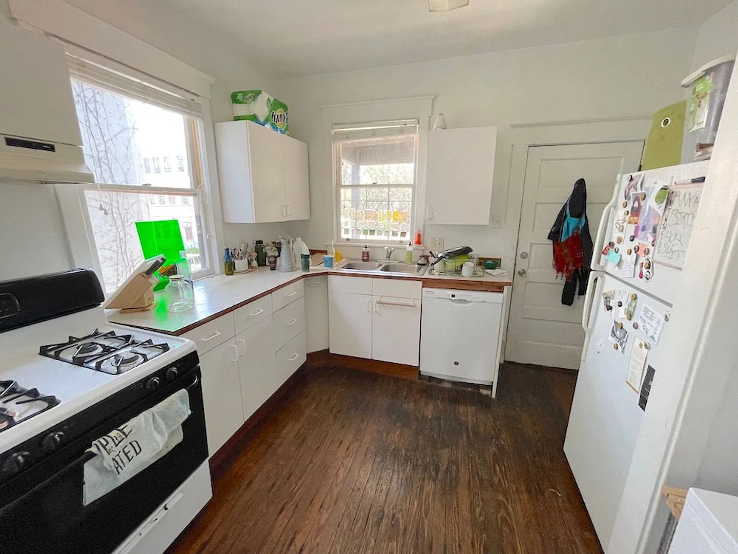 2 Bed | 1 Bath | Starland | One Parking Space Included | Available October 2026 — Photo 4