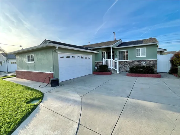 2049 W 185th St, Torrance, CA 90504