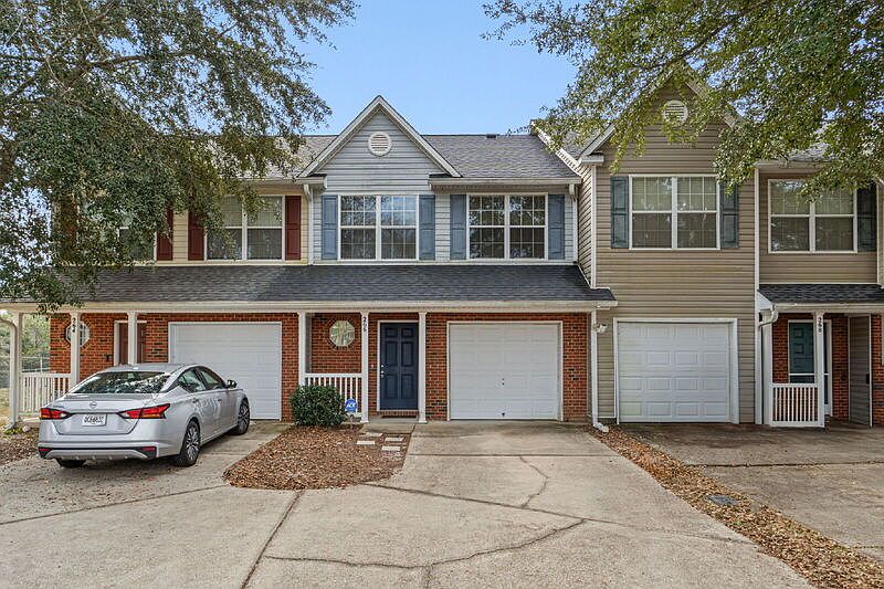 1st image of 266 Swaying Pine Ct