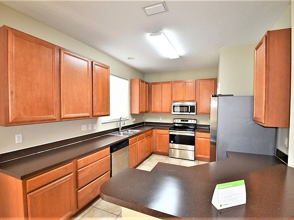 5th image of 19714 Timberbluff Dr