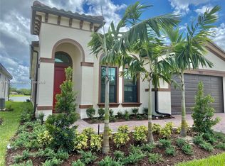 7612 Knight St, Pompano Beach, FL 33067