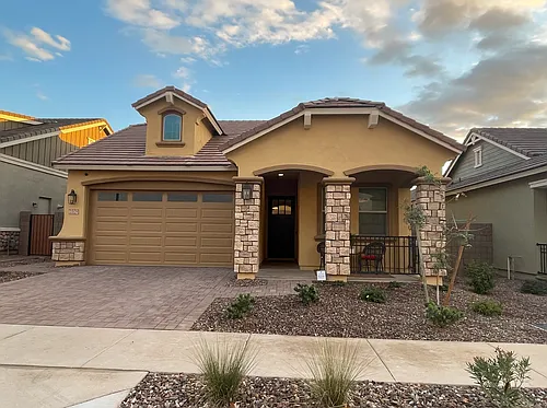 23129 E Carriage Way Photo 1
