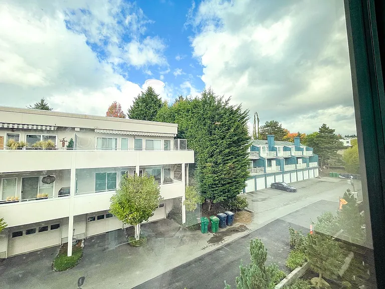 Parque Kirkland Apartments — Photo 27