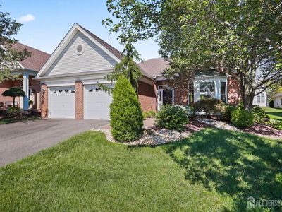 6 Glen Eagles Way, Monroe Township, NJ, 08831
